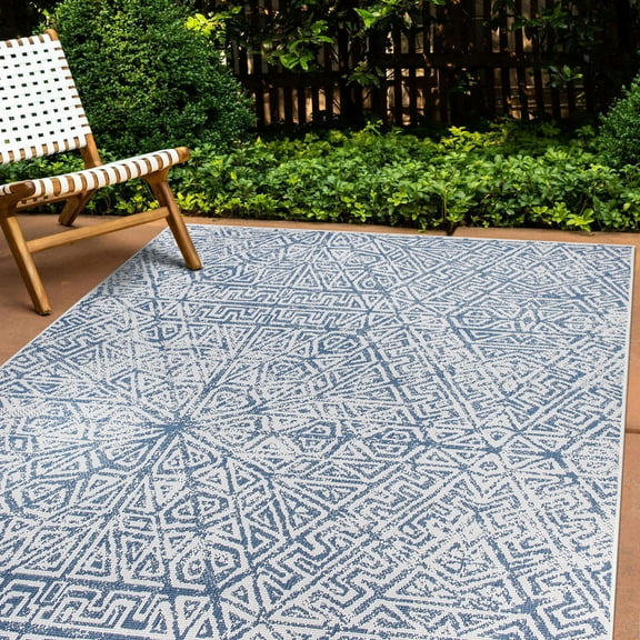 World Rug Gallery Contemporary Geometric Weather Resistant Reversible Indoor/Outdoor Area Rug - Blue 5'x7'