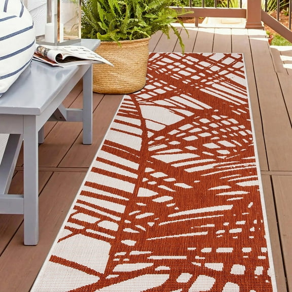 World Rug Gallery Contemporary Nature Inspired Tropical Leaves Reversible Indoor/Outdoor Area Rug - Rust 2'x7'