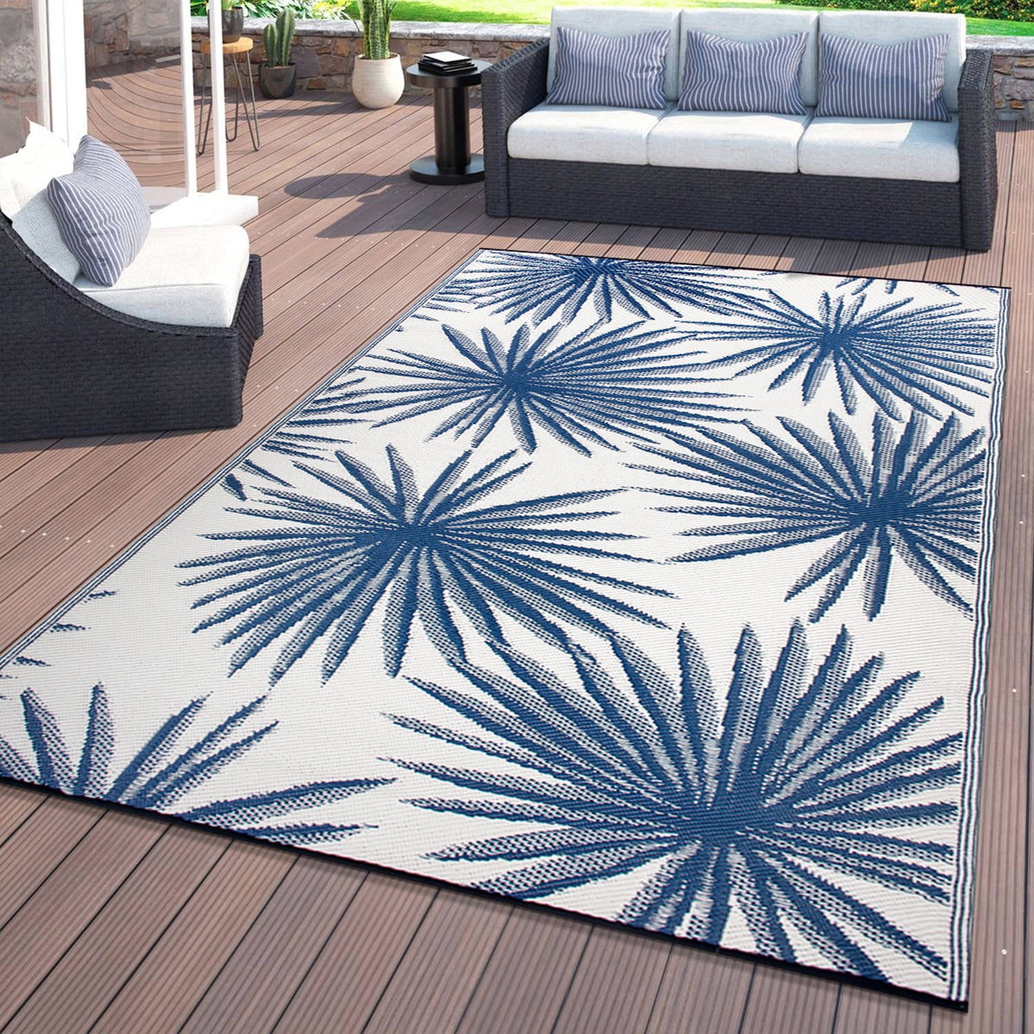 World Rug Gallery Floral Tropical Reversible Recycled Plastic Outdoor Picnic Mat, Camping Rug, RV Rug - NAVY 5'x7'