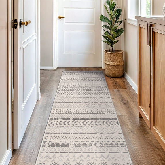 World Rug Gallery Geometric Distressed Bohemian Area Rug - Gray 2'7"x8'