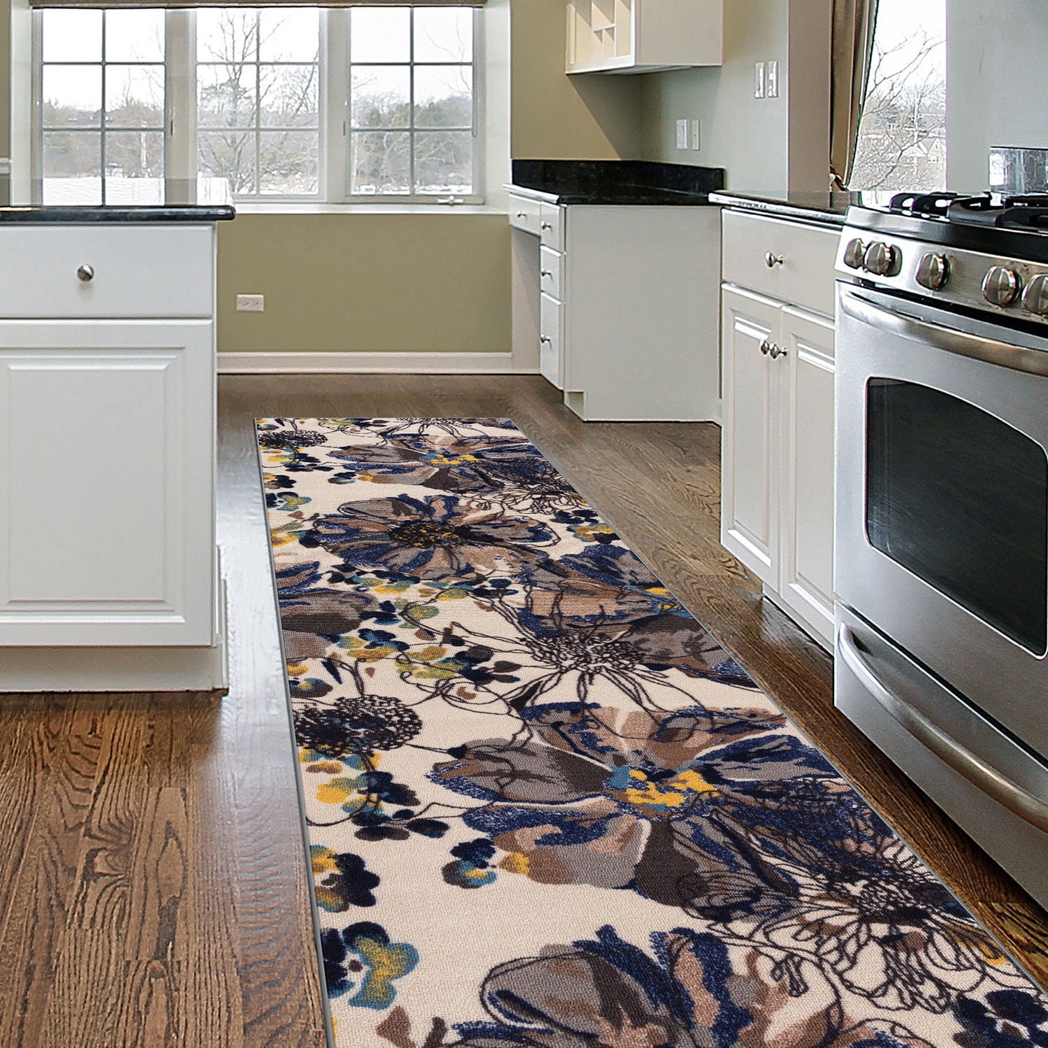 Cream Floral Non-Slip Synthetic Runner Rug 22" x 84"