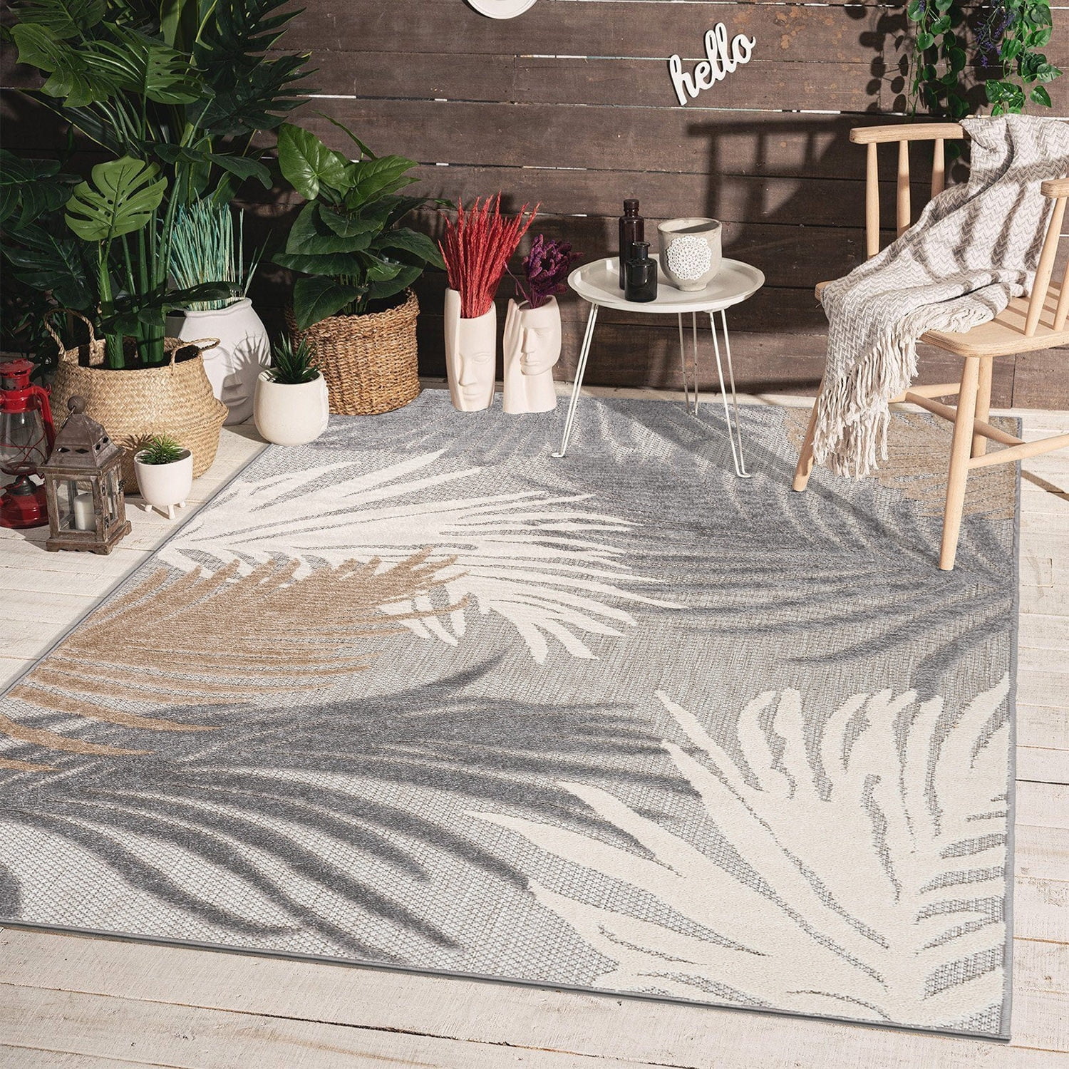 Gray Floral Synthetic Flat Woven Reversible 5' x 7' Area Rug