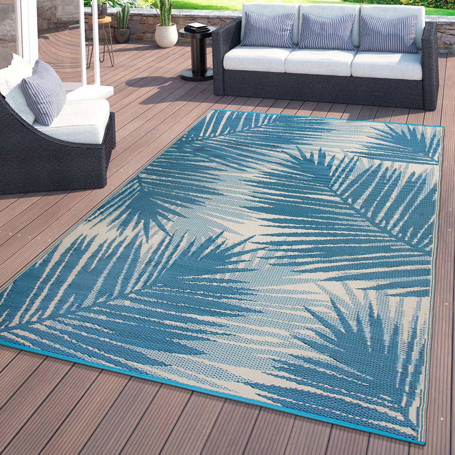 Tropical Blue Floral Reversible Synthetic Outdoor Area Rug