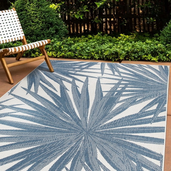 World Rug Gallery Tropical Leaves Nature Inspired Reversible Indoor/Outdoor Area Rug - Blue 7'10"x10'