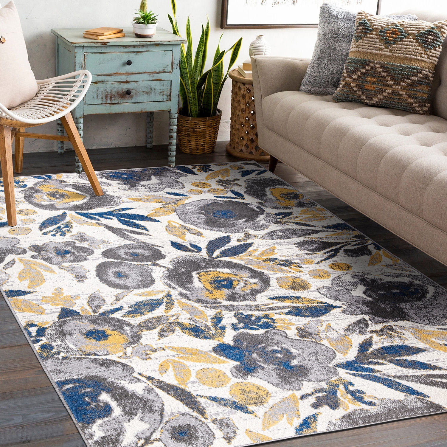 Vintage Floral Cream Synthetic Rectangular Area Rug 7'10" x 10'