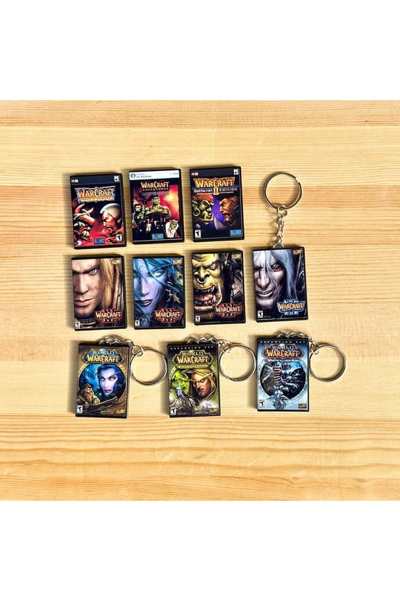 World of Warcraft Mini Game Case Keychain | Retro PC Gamer Accessory | Scratch + Water Resistant (1 keychain)