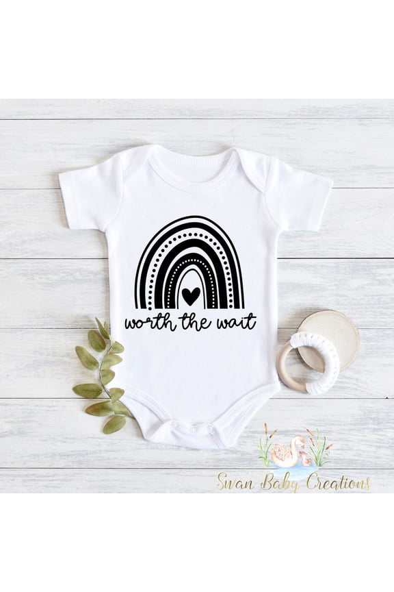 Worth The Wait Bodysuit, Rainbow Baby, Cute Baby Bodysuit, Rainbow Baby Outfit, Sentimental Baby Clothes, Pregnancy Announcement Gift, Ivf Cute Baby Onesie, BABY BODYSUIT LAT 4424