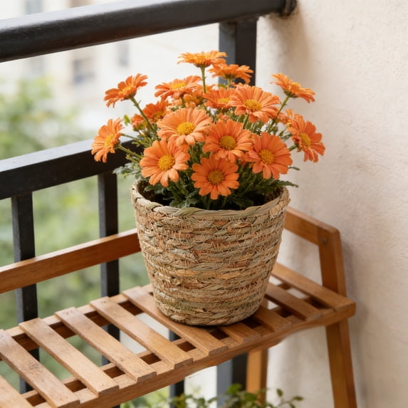Woven Plastic Flower Pot Storage Basket for Home Decor Plant Display Decorative Container with Glossy Lines Versatile for Indoor Outdoor Use （S）
