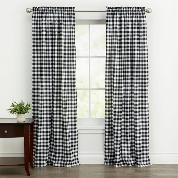 Woven Trends Farmhouse Curtains, Buffalo Plaid Drapes, Classic Country Plaid Gingham Checkered Design, Farmhouse Decor, Window Curtain Treatments 42" x 95" Single Panel, Black