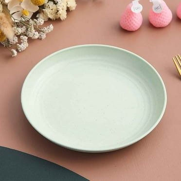Wovilon Dessert Plates, 6.9" Plastic Round Salad Plates, Appetizer Plates, Cute Decorative Plastic Dinnerware for Kitchen, Small Plates Serving Dishes, Dishwasher Oven Microwave Safe （Light Green）
