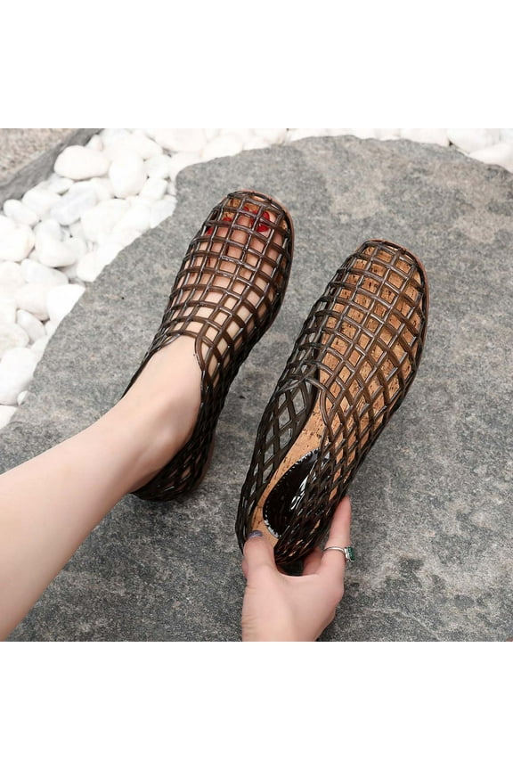 Breathable Hollow-Out Flat Sandals for Women – Comfortable Covered Toe & Heel with Jelly Color for Casual Versatile Wear