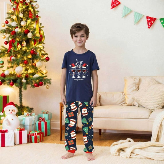 Wowcloth Christmas Family Matching Pajama Set, Short-Sleeve Sleepwear with Two-Piece Design, Cozy Home Loungewear for Festive Family Nights and Indoor Comfort