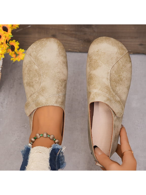 Women's Casual Sneakers – Fashionable Round-Toe Slip-On with Breathable & Solid Color Style for Autumn Everyday Wear