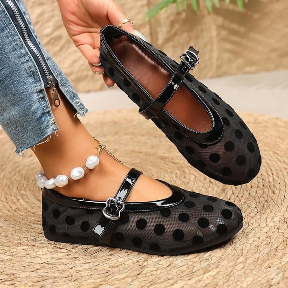Wowcloth Women's Fashion Casual Flats – Perforated Round Toe with Retro Polka Dot Design and Flat Sole for Spring Season Wear