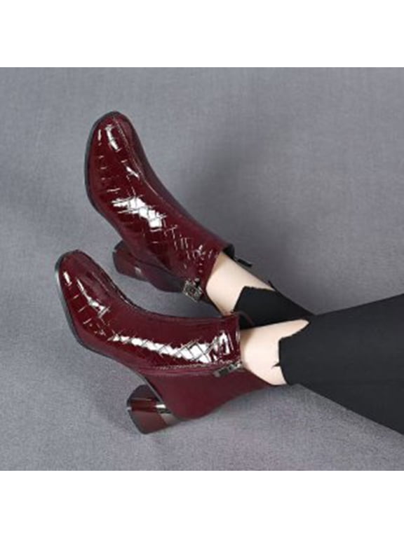 Women's Fashion Casual Martin Boots – Wide Width Patent Leather Short Shaft with Metal Buckle, Shiny Finish for Fall Winter Outfits