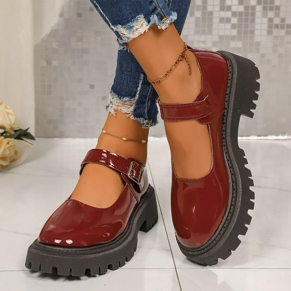 Wowcloth Women's Retro Loafers – Comfortable Round Toe with Chunky Heel and Platform Mid Heel Design for Casual Everyday Wear