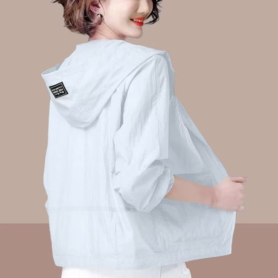 Wowcloth Women's Solid Color Sun Protection Jacket with Zippered Pockets & Raglan Sleeve - Long Sleeve Hooded Casual & Fashionable Outerwear for Daily Wear
