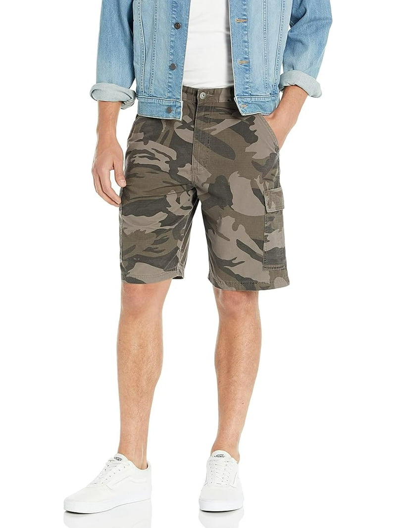 Wrangler Authentics Men's Classic Relaxed Fit Cargo Short, Dark