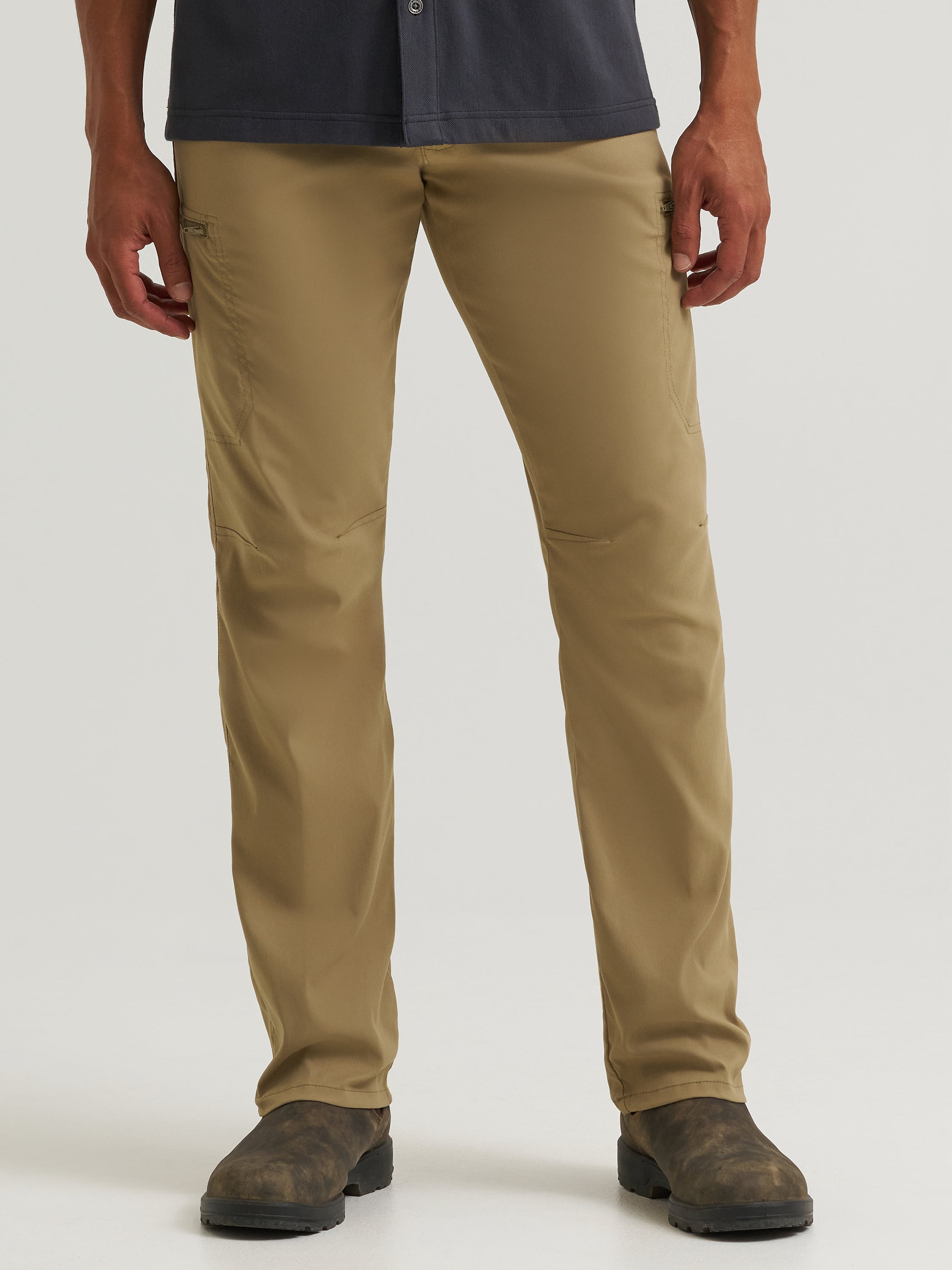 Wrangler ® Men’s Outdoor All Terrain Cargo Pant with UPF 50+ Protection 34x34 - 50x30