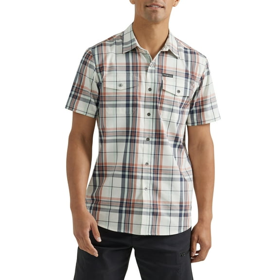 Wrangler® Men's Outdoor Short Sleeve Utility Shirt with Moisture Wicking, Sizes S-5XL