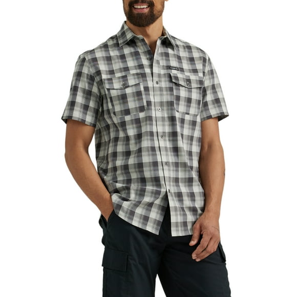 Wrangler® Men's Outdoor Short Sleeve Utility Shirt with Moisture Wicking, Sizes S-5XL