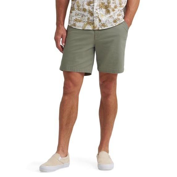 Wrangler Men's Regular 7" Fit Flat Front Short