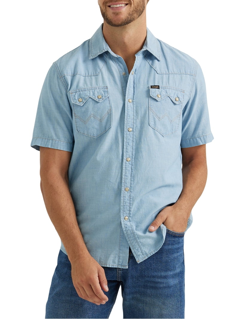 Wrangler® Men's Regular Fit Short Sleeve Chambray Shirt