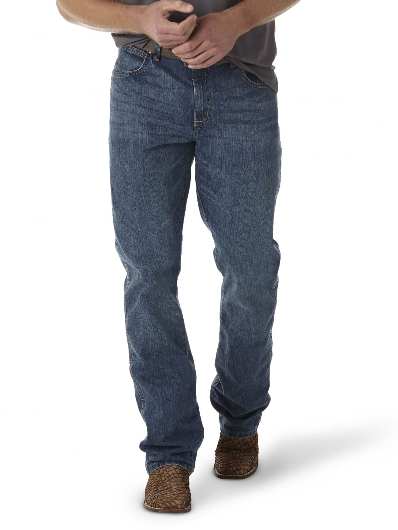 Wrangler Men's Retro Relaxed Fit Boot Cut Jean, True Blue, 33W x 30L ...