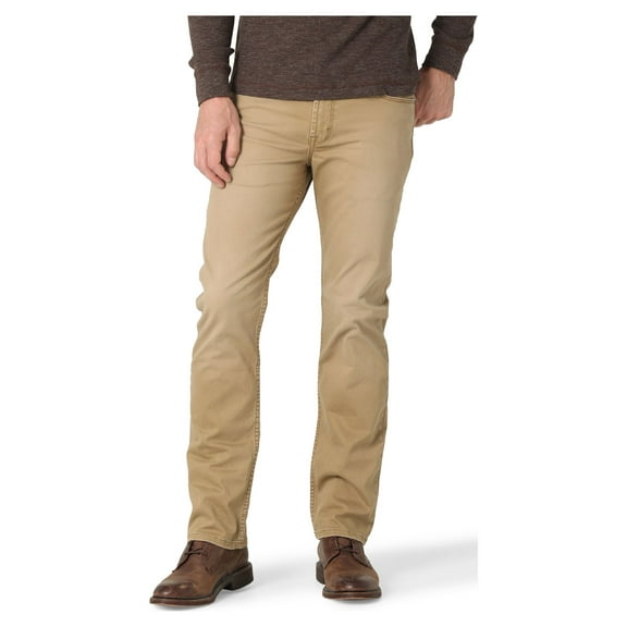 Wrangler Men's Slim Straight Fit Jean with Stretch