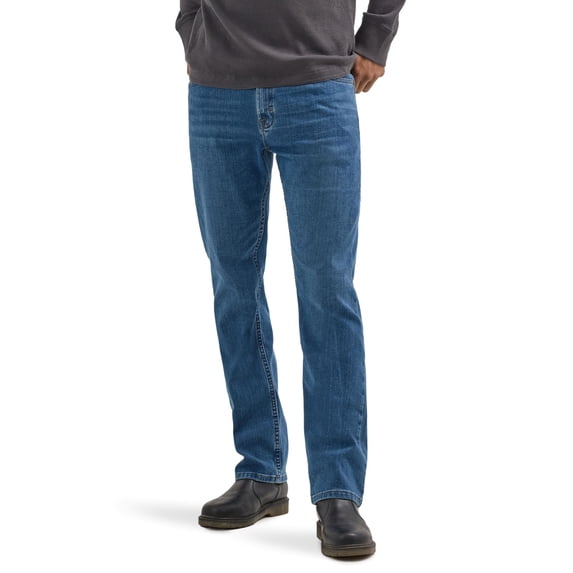 Wrangler Men's Straight Fit Jean with Stretch