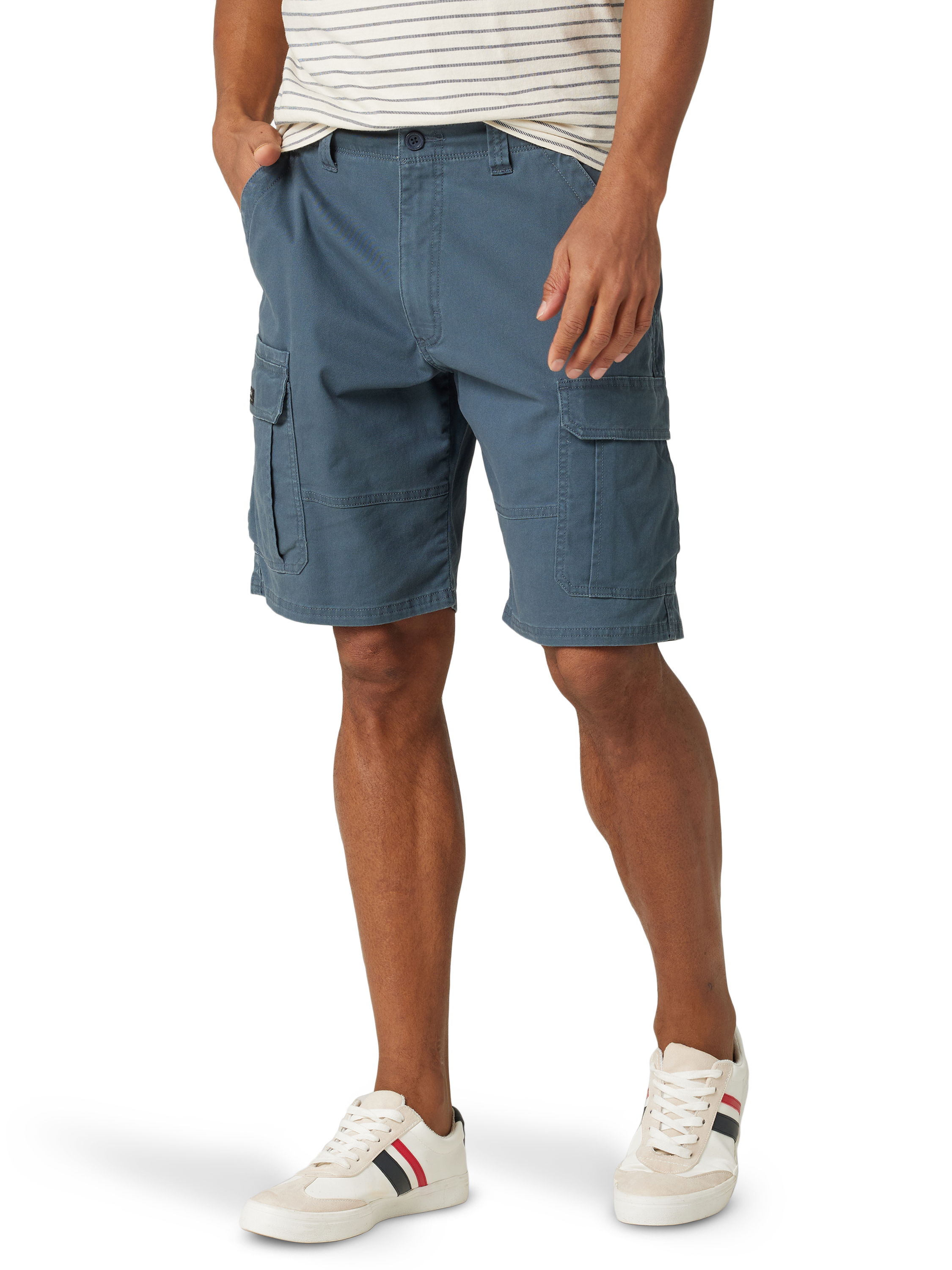Wrangler Men s And Big Men s 10 Relaxed Fit Cargo Shorts With Stretch 