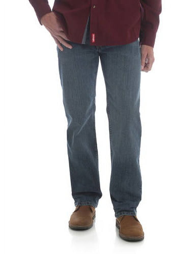 Wrangler Men's and Big Men's Performance Series Regular Fit Jean