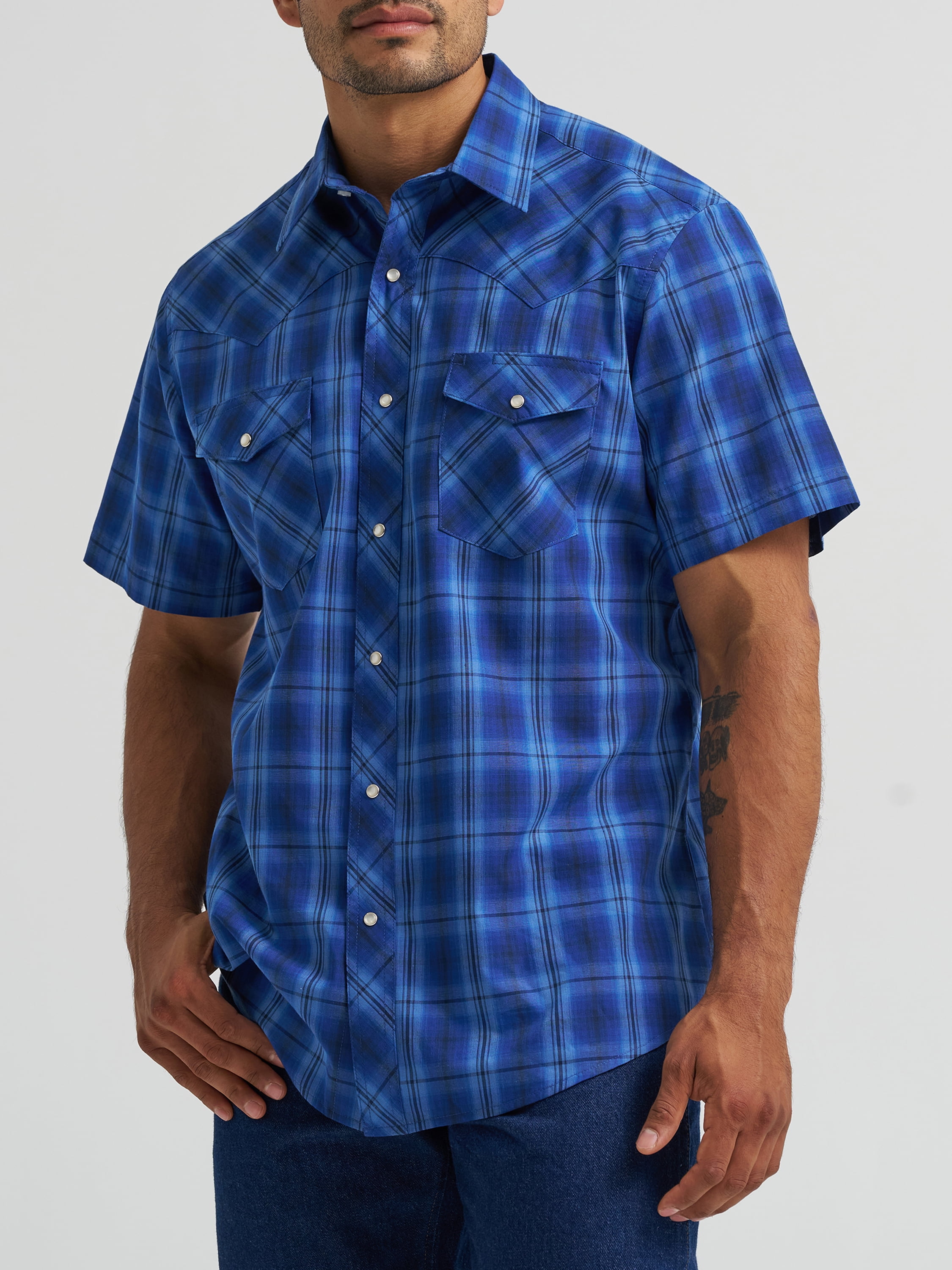 Wrangler® Men's and Big Men's Regular Fit Short Sleeve Western Shirt, Sizes S-5XL