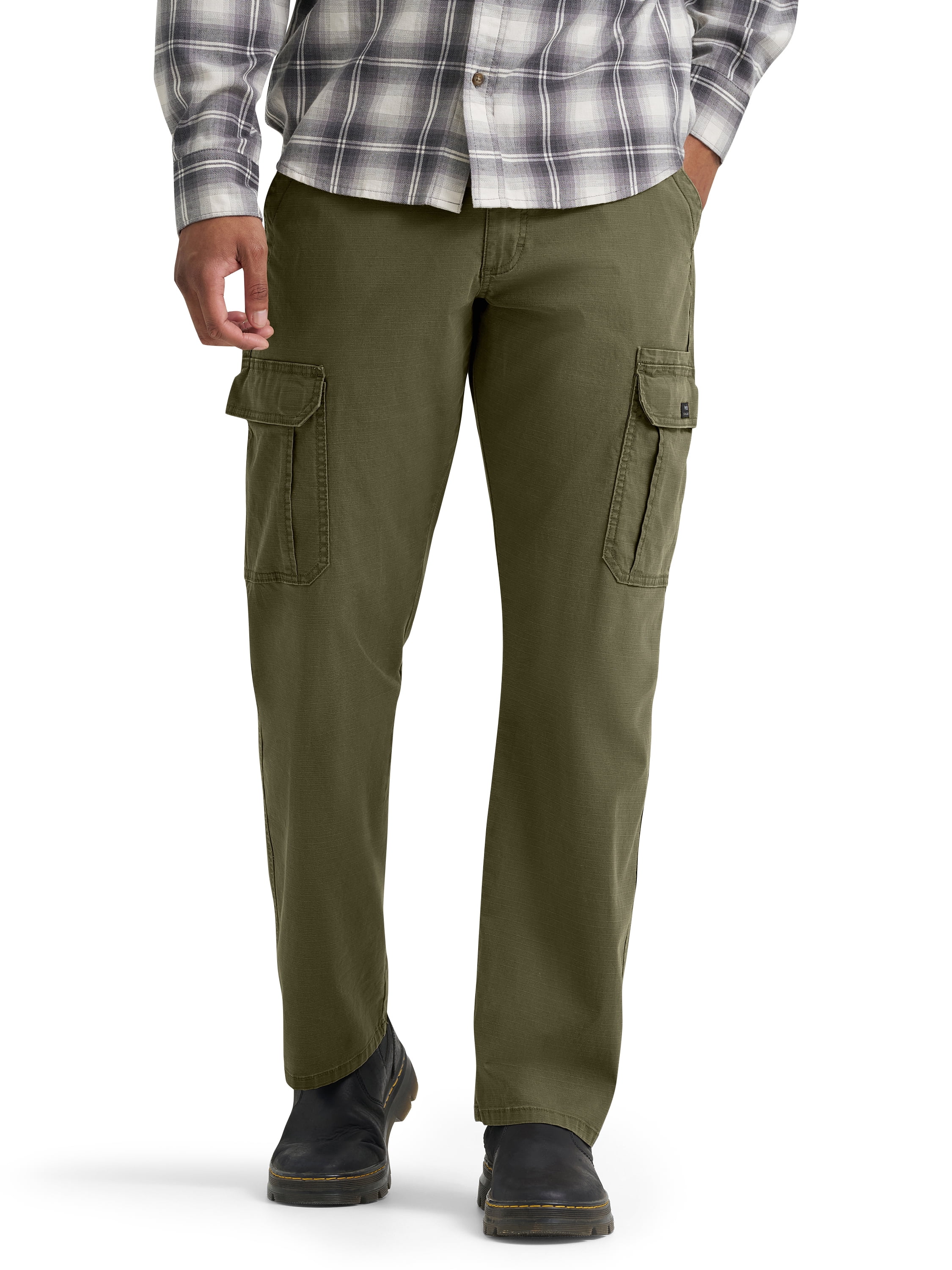 Wrangler Men's and Big Men's Relaxed Fit Cargo Pants With Stretch