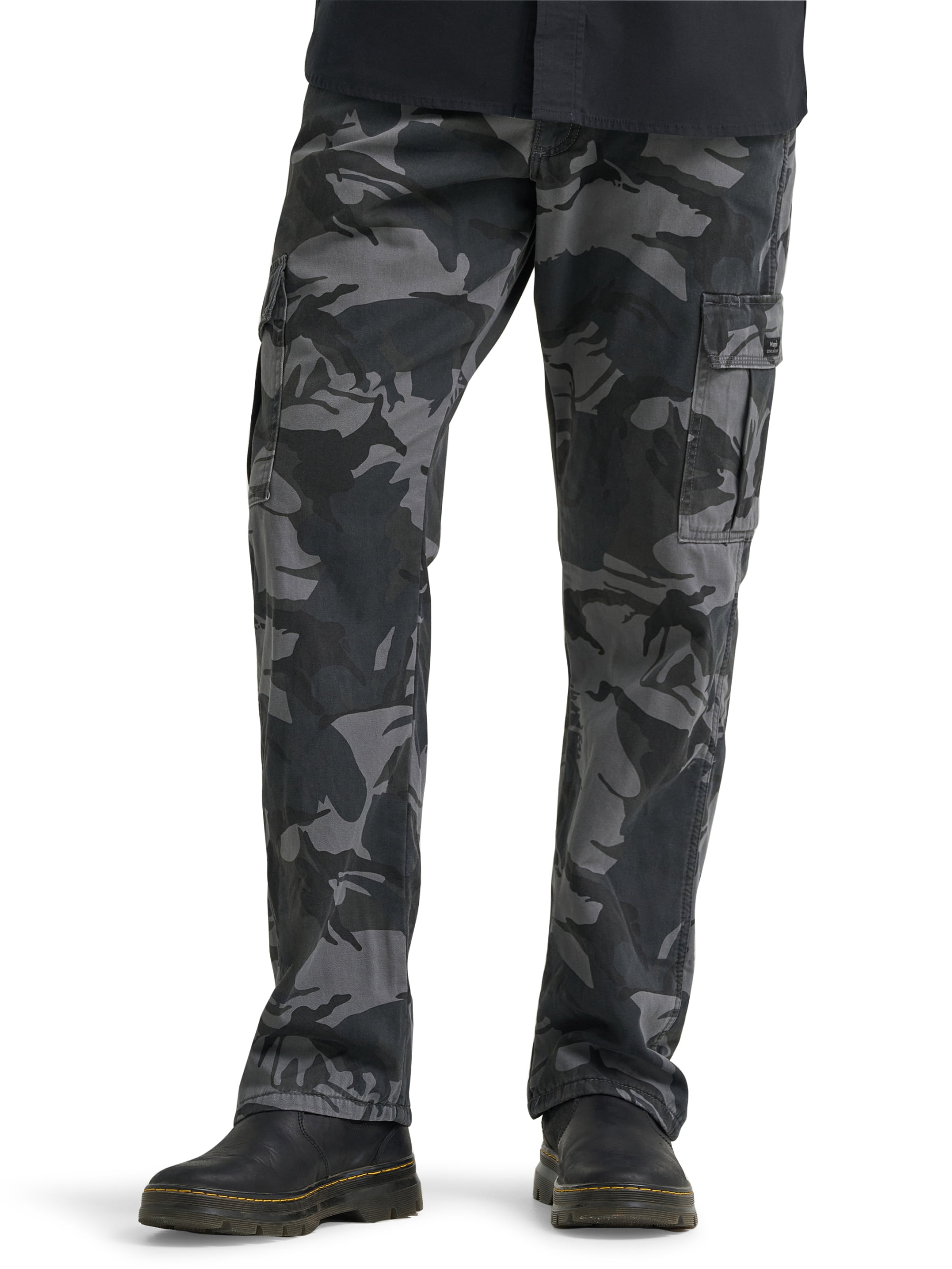 Wrangler Men's and Big Men's Relaxed Fit Fleece Lined Cargo Pant 29X30-48X30