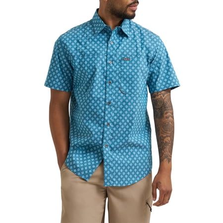 Wrangler ® Outdoor Men's and Big Men's Single Pocket Short Sleeve Shirt, Sizes S-3XL