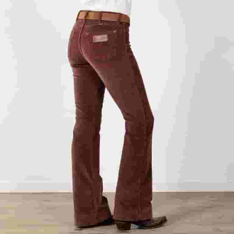 Wrangler Women's Retro Corduroy High Rise Stretch Trouser Jeans
