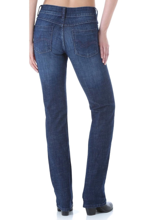Women's Plus Size Essential Mid Rise Straight Leg Jean