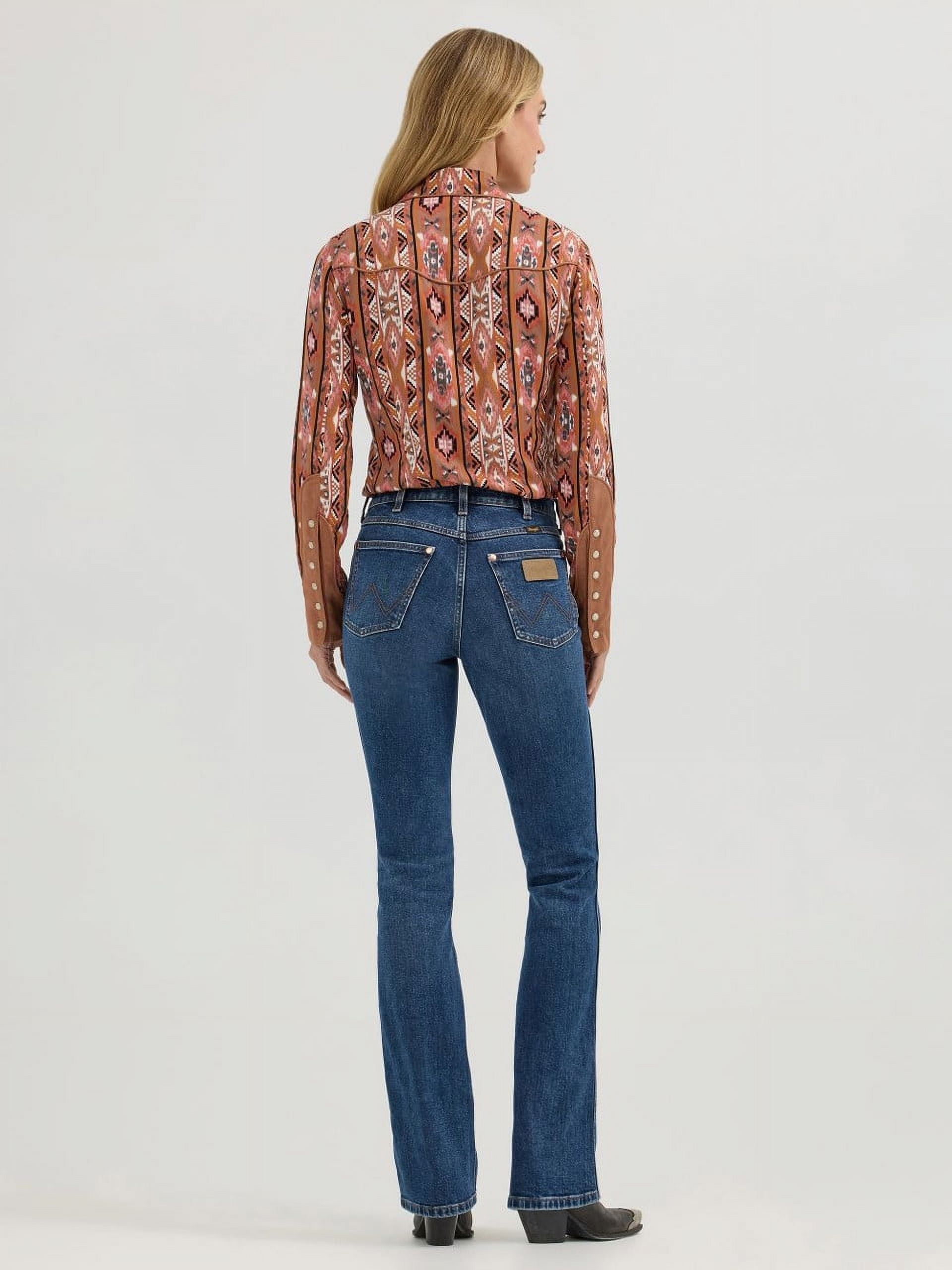 112375881 Wrangler X Lainey Wilson Women's Embroidered Cowboy Shorts - Denim