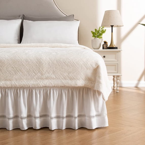Wrap Around Ruffled Lace Bed Skirt with Elastic Dust Ruffle and Adjustable Belts, Easy to Use Bed Frame Cover, Machine Washable, King/Queen Size, White Wavy Design
