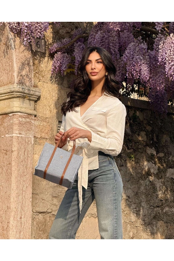 Wrap-Style Top with Tie Waist (L, OffWhite)