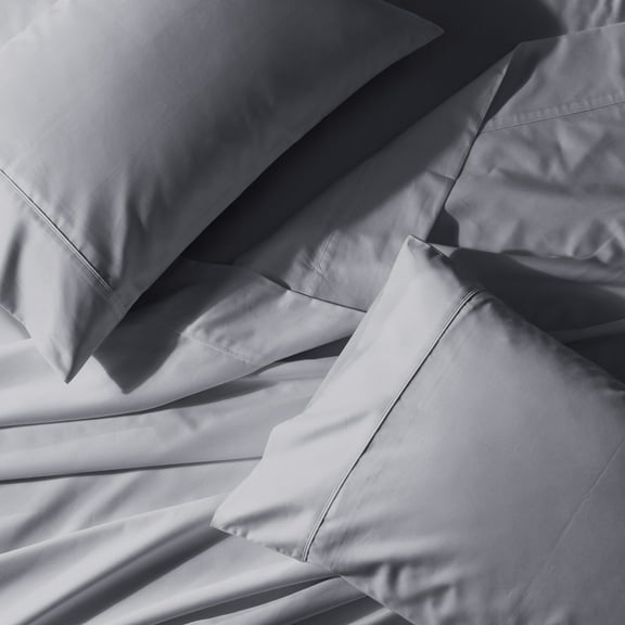 Wrinkle-Free 650 Thread Count Solid Cotton Blend Sheets Easy Care Sheet Set With Deep Pockets - Queen - Gray