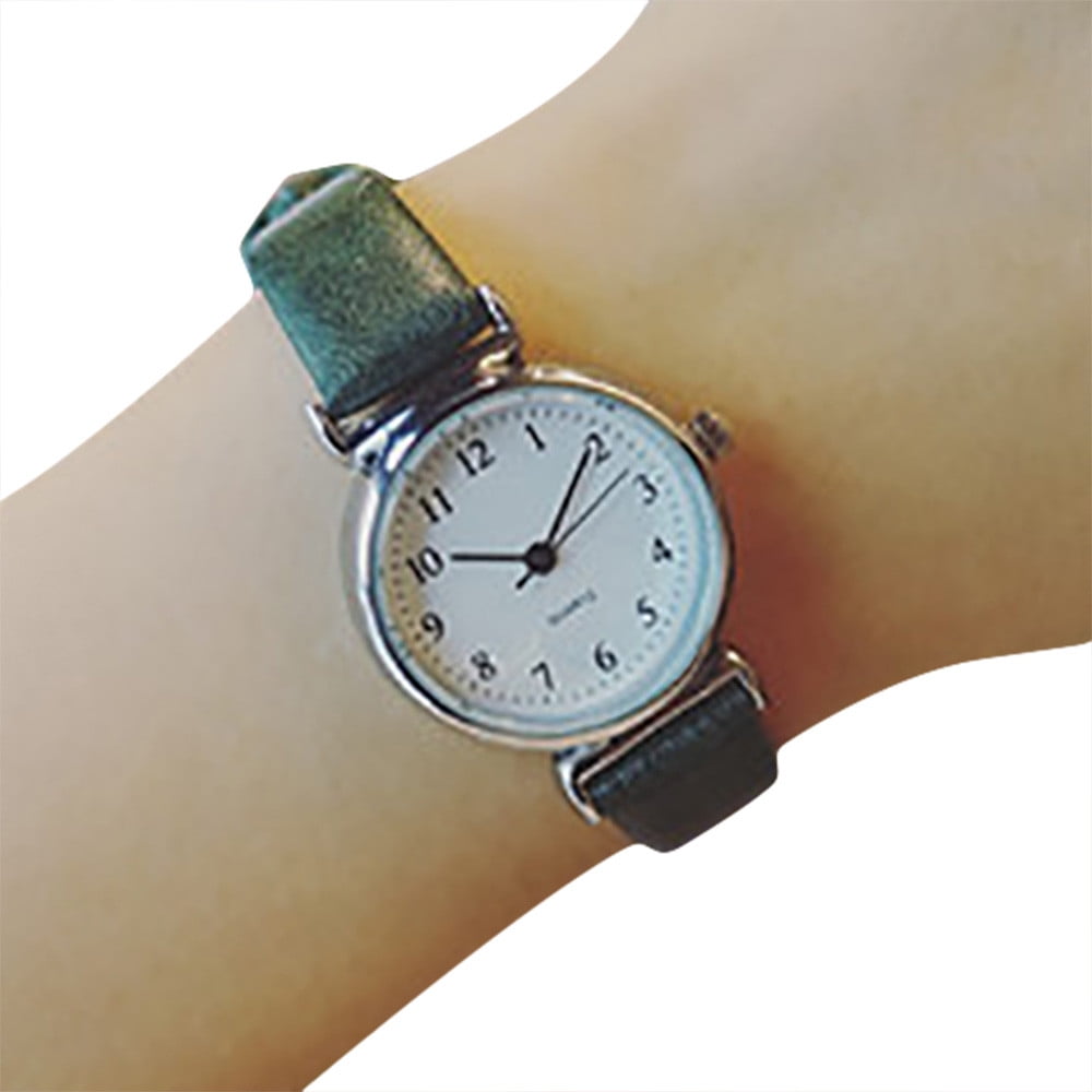Wristwatch with second hand nursing Women Quartz Analog Wrist Small