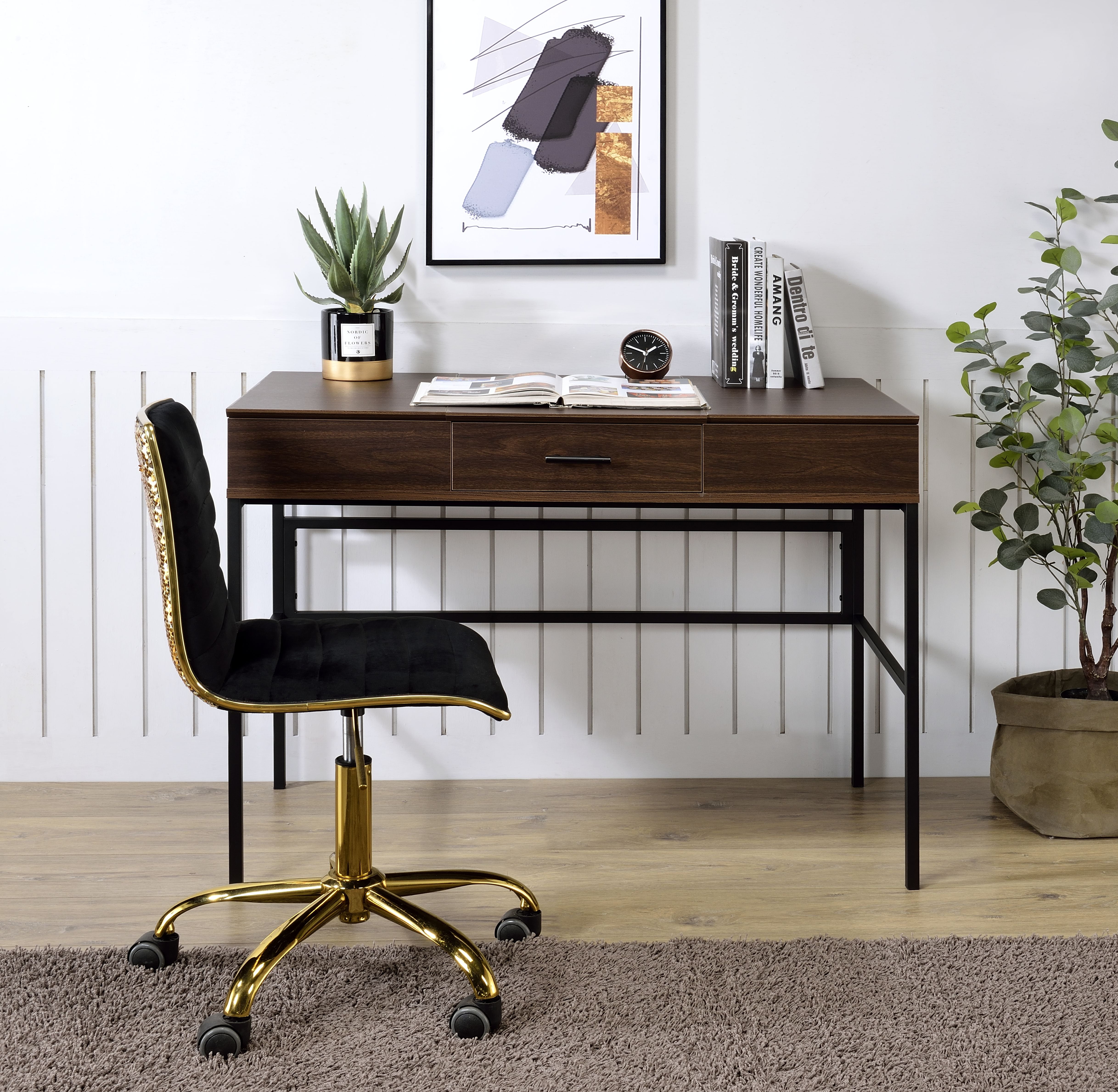 Writing Desk W/USB