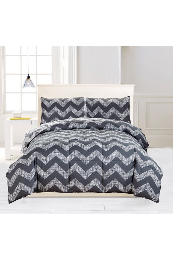 Wyatt Chevron Reversible 3 Piece Down Alternative Comforter Set