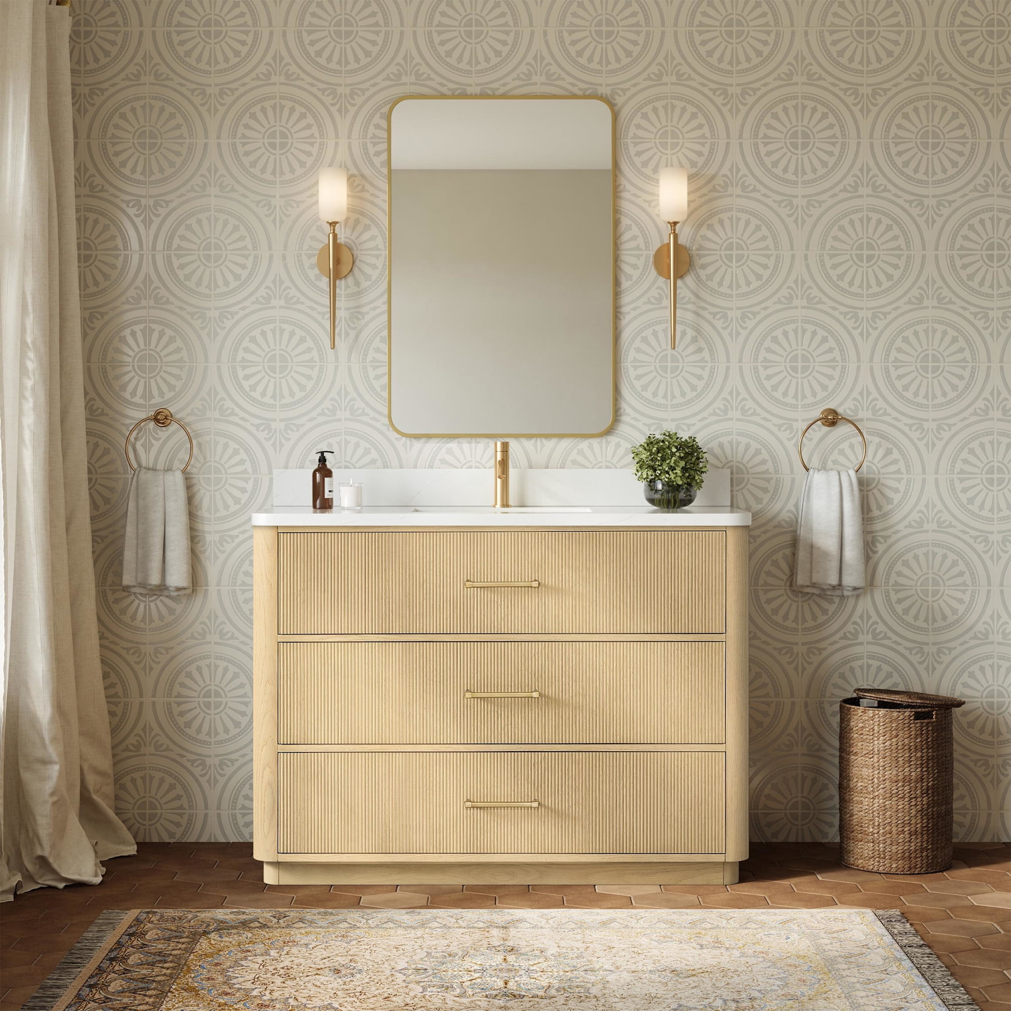 Wyndham Collection WCF989848SSSRGUNSMXX Francesca 48