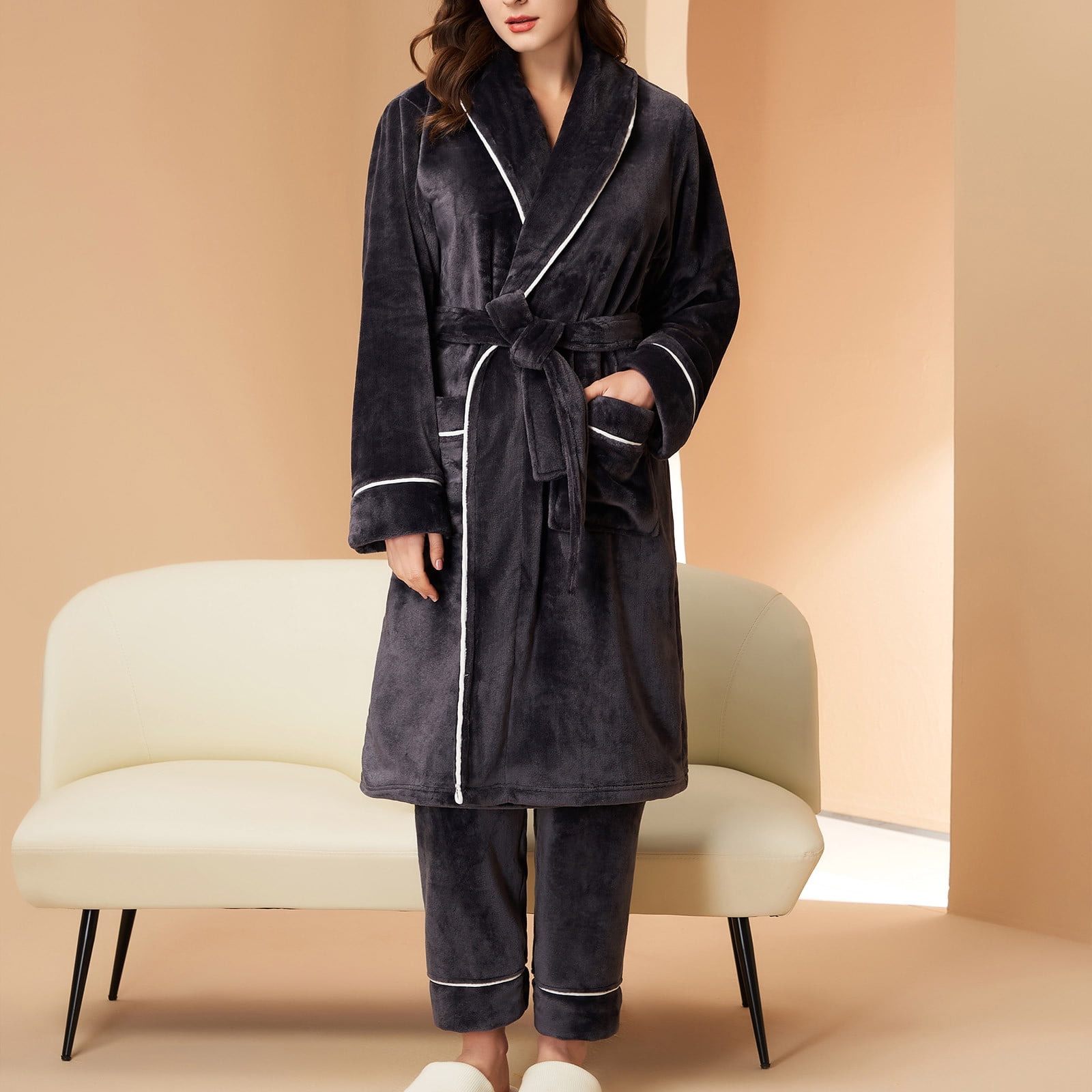 Wyongtao Womens Plus Size Plush Soft Robe Fluffy Winter Nightgown Warm, Fleece Sherpa Shaggy