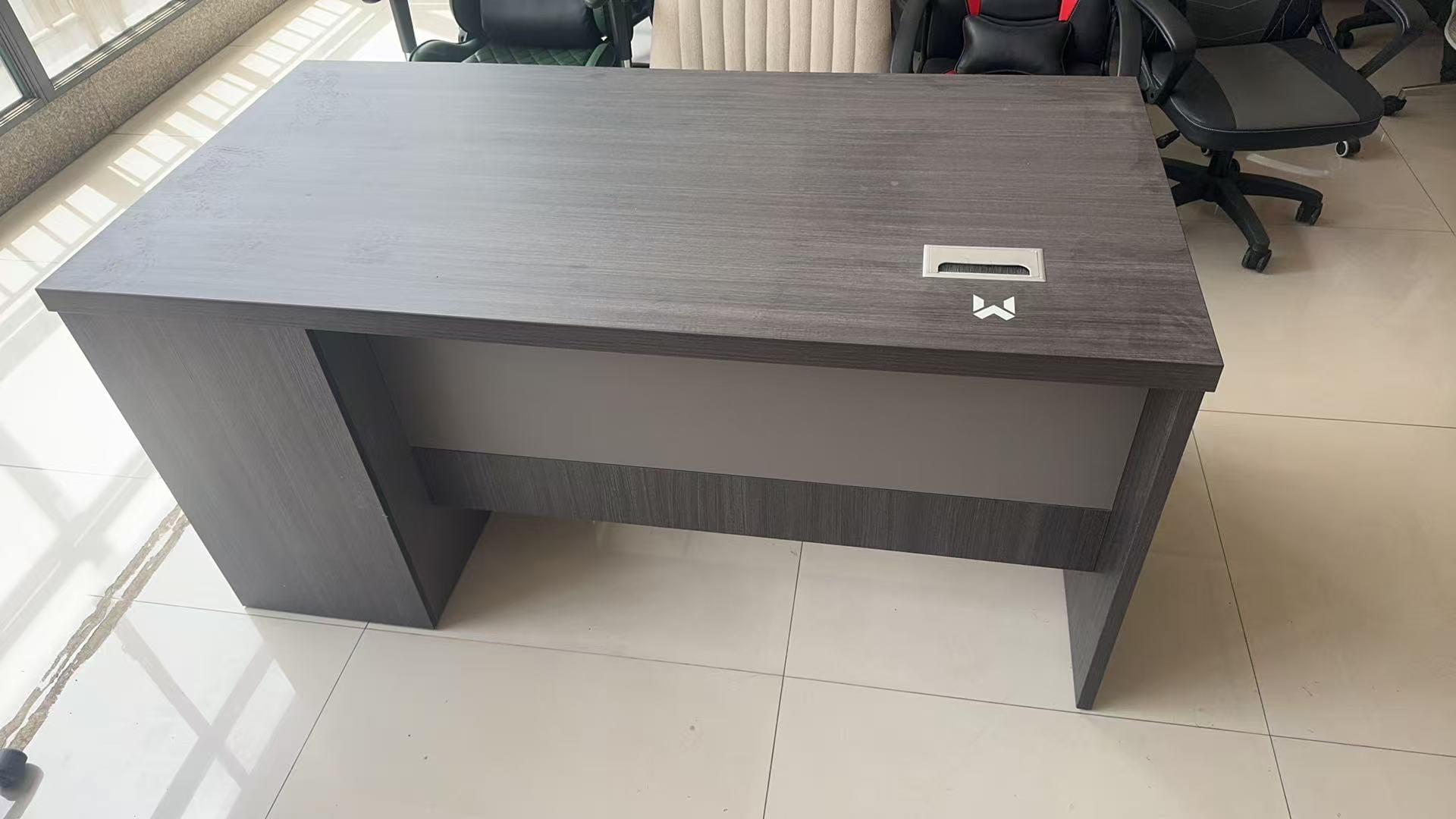 Wyrdforging Office Desk, Wooden Executive Office Desk, Modern Work Desk, Large Farmhouse Writing Table Computer Desk for Home, Brown