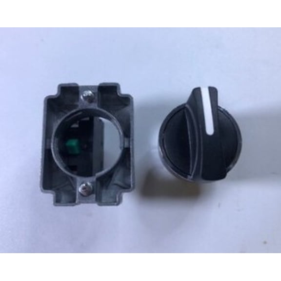 XB2-BD21C Schneider Heavy Duty Maintained Select Switch 2 Position 1NO