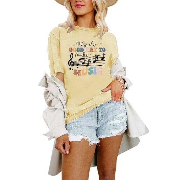 XCHQRTI Country Music Women T-Shirt Raised on 90s Vintage Graphic Tshirt Casual Guitar Shirts